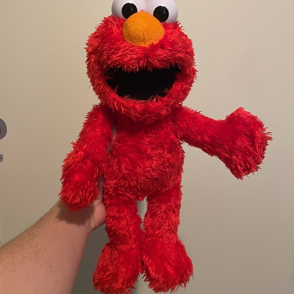 Tickling Elmo toy
